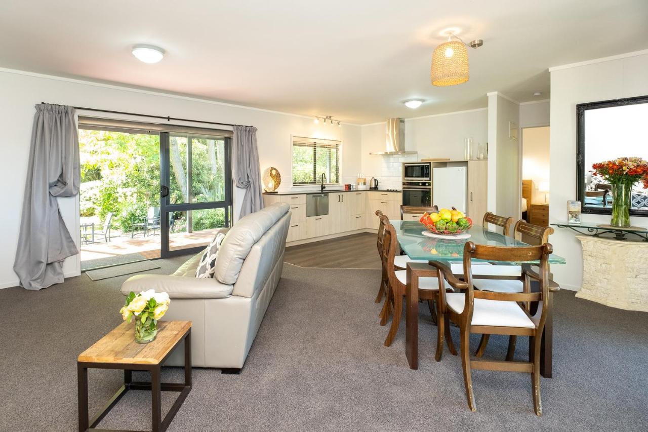 Clive Lawn Cottages מראה חיצוני תמונה