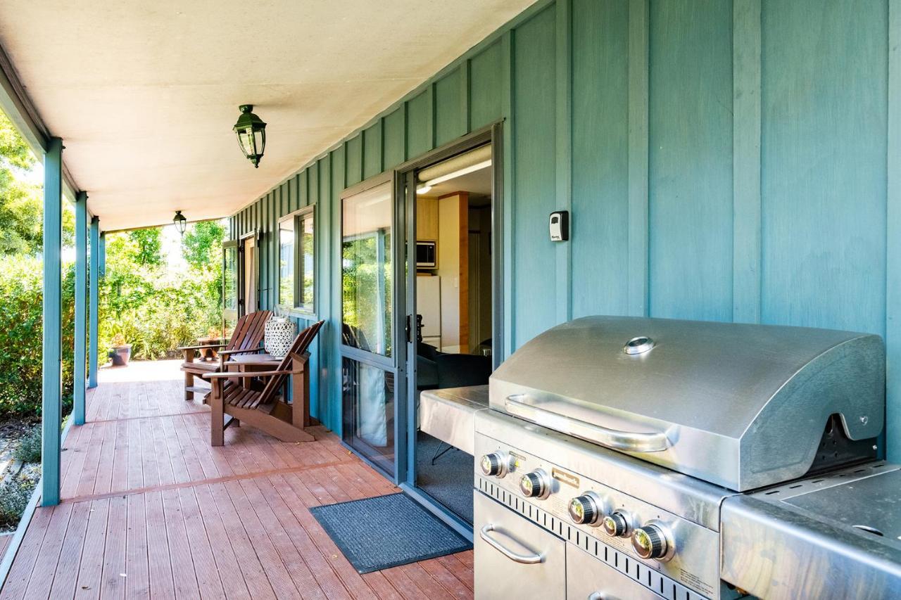 Clive Lawn Cottages מראה חיצוני תמונה